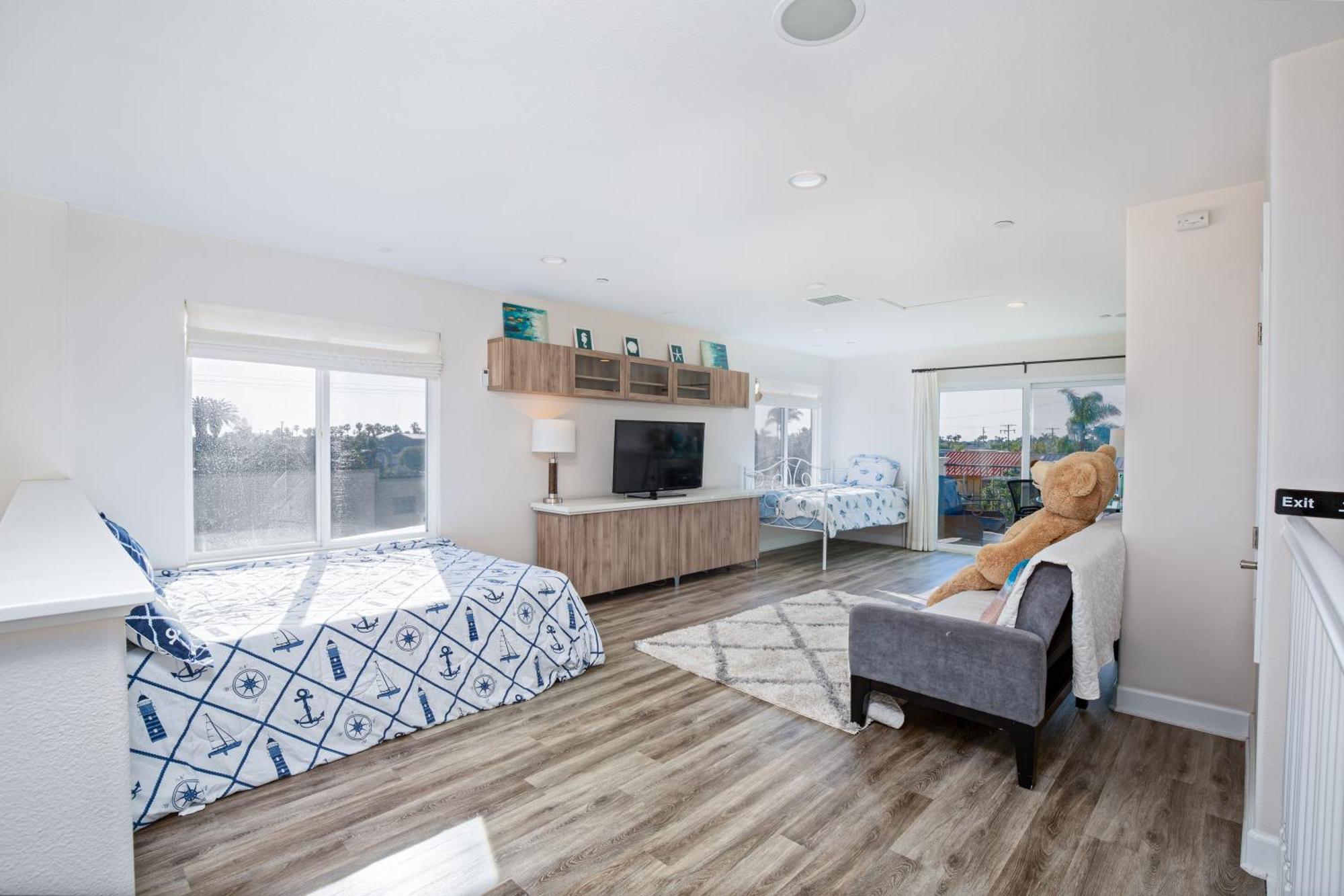 האנטינגטון ביץ' New Luxurious Beach Home מראה חיצוני תמונה